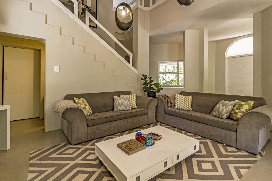 5 Bedroom Property for Sale in Erinvale Golf Estate Western Cape